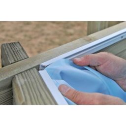 Liner uni bleu pour piscine bois cannelle 1 de dimensions 5,51 x 3,51m