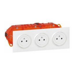 Legrand - Kit Triple prise 2P+T Affleurante Dooxie 16A précâblées - Blanc