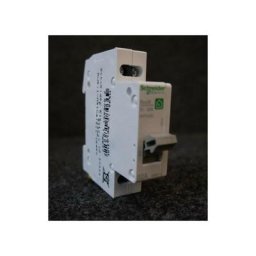 Interrupteur modulaire 32A 2P 2M contact 2NO 250V CA bornes vis Resi9