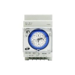Minuterie analogique avec moteur synchrone et programme journalier, minuterie, 12VAC/DC