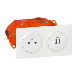 Legrand - Dooxie Kit Double usb + 2P+T précâblés encastre Blanc