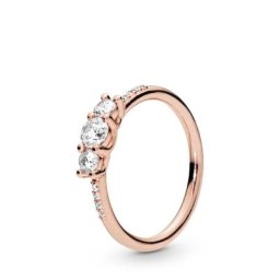 Bague Trois Pierres Transparentes