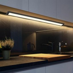 Plafonnier LED sous meuble plafonnier cuisine noir câble interrupteur, plastique opale, 1x LED 5 W