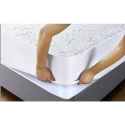Promo Linge - Protège Matelas Umberto Ravelli - Bambou Imperméable - 160 x 200.