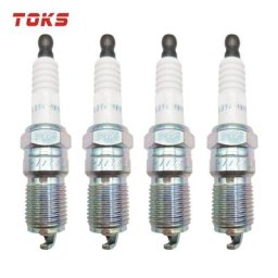 4 pièces/lot bougies d'allumage Iridium L3Y4-18-110 ITR6F-13 pour MAZDA 3 6 FIESTA FOCUS MONDEO