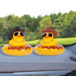 Canard de voiture en caoutchouc Prada décorations de planche ornement de canard jaune avec mini