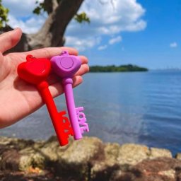 Porte-clés en silicone Key of Love 4