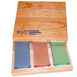 DMT - Set d'affûtage en diamant 3 pcs Whetstone dans une boîte en bois