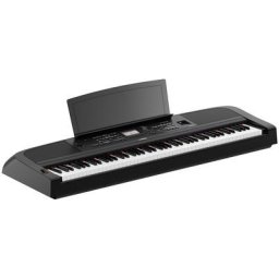 Yamaha DGX-670 B