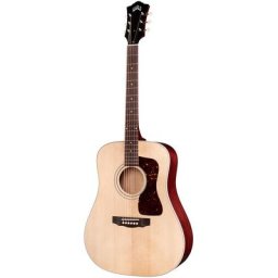 Guild D-40 Standard Natural VG USA