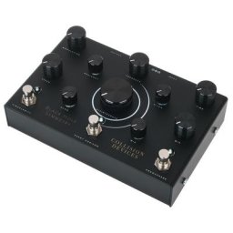 Collision Devices Black Hole Symmetry