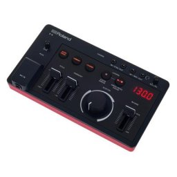 Roland AIRA Compact E-4 Voice Tweaker