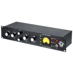 Black Lion Audio Seventeen