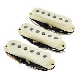 Lindy Fralin Vintage Hot ST Tonabnehmer Set + Baseplate