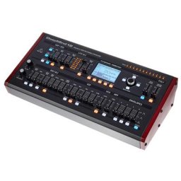 Behringer DeepMind 12D