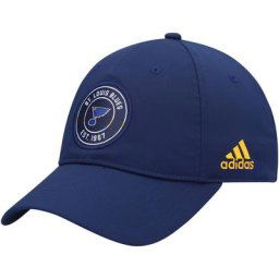 Casquette ajustée pour homme adidas St. Louis Blues Team Circle Slouch bleu marine