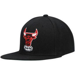 Casquette Snapback Chicago Bulls Hardwood Classics Core de Mitchell & Ness pour homme, noir