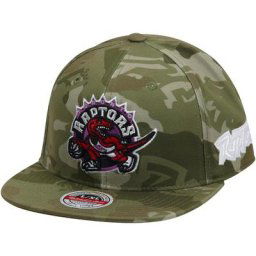 Casquette ajustée extensible camouflage ton sur ton NBA Hardwood Classics des Raptors de Toronto par Mitchell & Ness - Unisexe