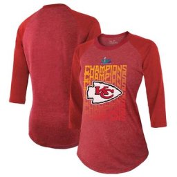 Majestic Threads rouge Kansas City Chiefs Super Bowl LVII Champions Voyage T-shirt à manches 3/4 pour femme