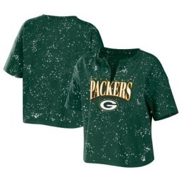 WEAR by Erin Andrews Green T-shirt court à col cranté et délavé par éclaboussures de Green Bay Packers pour femme