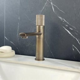 Mitigeur lavabo salle de bain en laiton antique
