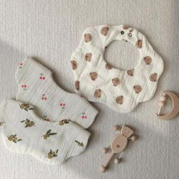 Bavoir de dentition en gaze de coton pour bébé bavoir à bord fleuri serviette de salive imprimée