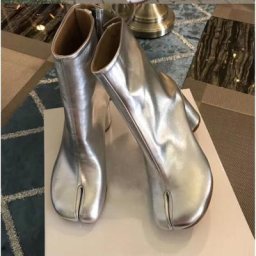 Tabi-Bottines en cuir à bout fendu pour femmes chaussures à talons épais couleur crème