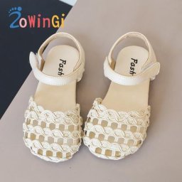 Sandales d'été pour filles jolies chaussures plates et creuses respirantes de printemps taille