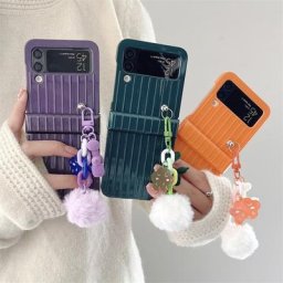 Coque de téléphone avec pendentif boule en peluche fleur mignonne pour Samsung Galaxy Z Flip 4 3 Z