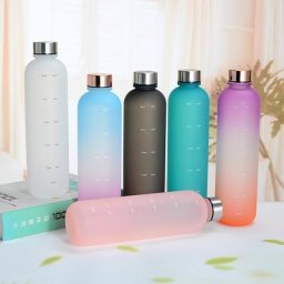Bouteille d'eau de motivation 32oz avec marqueur gobelets réutilisables sans BPA pour la