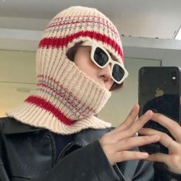 Bonnet coupe-vent chaud pour hommes et femmes crânes d'hiver rouges bonnets bavoir casquette