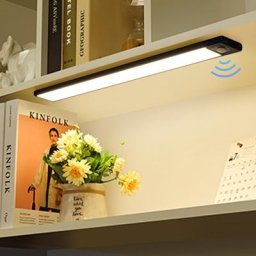 Lampe magnétique à capteur de mouvement pour placard avec câble de chargement batterie haute