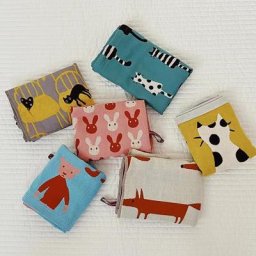 Serviette en Gaze de Coton à 3 Couches Imprimé de Dessin Animé Mouchoir Doux à Haute Absorption