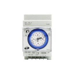 Minuterie analogique avec moteur synchrone et programme journalier, minuterie, 12VAC/DC mns