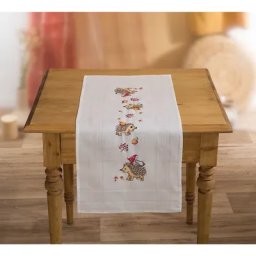 Chemin de table à broder « hérisson et champignon »