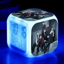 Bts réveil numérique(B), lumières colorées réveil Horloge carrée, Meilleur Cadeau pour garçons et