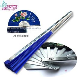 Éventail en alliage de style chinois pour garçons fer dominateur métal pur creux pliant