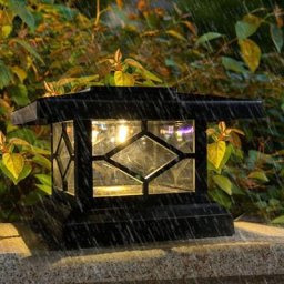 Le pilier solaire extérieur allume le chapeau de poteau la cour de jardin de patio la colonne