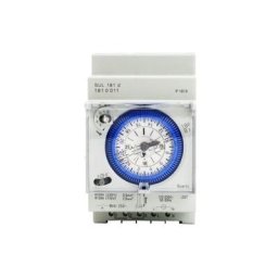 Minuterie analogique avec moteur synchrone et programme journalier, minuterie, 110-230VAC