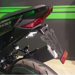 V PARTS Support de plaque noir Kawasaki Ninja 400