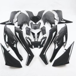 O PARTS Carénage Competition noir brillant - Yamaha T-Max 560, taille 10 mm
