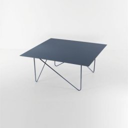 Table basse SHAPE acier couleur bleu