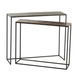 Set de 2 consoles rectangulaires NIZI en aluminium gris/ rouille et métal noir.