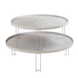 Set de 2 tables marbrées AVRA en verre blanc et métal noir.