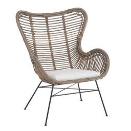 Chaise lounge + coussin BYZA en rotin naturel et métal noir.