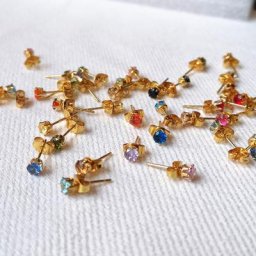 Boucles d'oreilles à tige de charbon colorées rondes AAA acier inoxydable bijoux brefs 20