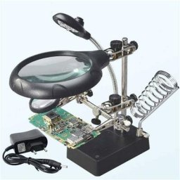 Station Troisième Main au Soudage 5LEDs Loupe à Poser 2,5X/7,5X/10X Lentille Support avec Pince