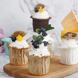 Étuis à muffins anti-huile de qualité alimentaire papier standardisation chapeau haut de forme