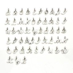 Bijoux en acier inoxydable avec 26 lettres de l'alphabet 52 pièces breloques pour bracelet et