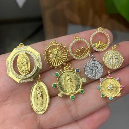 Croix jésus notre-dame breloque de créateur pour la fabrication de bijoux couleur or boucle